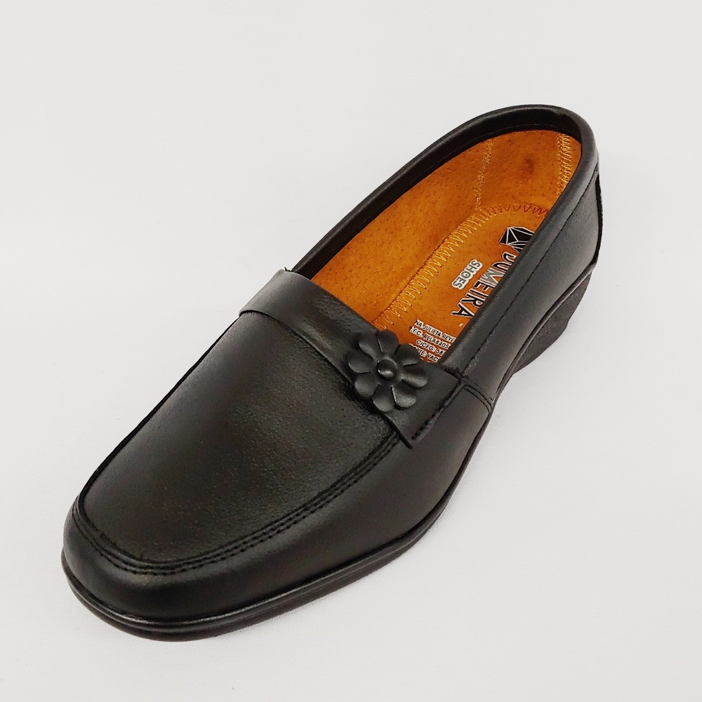 Womens Black Comfort Shoe with Small Wedge Heel
